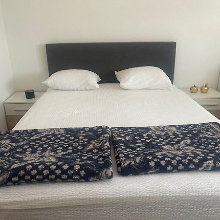 Apartmani Zuti Neum Exterior photo