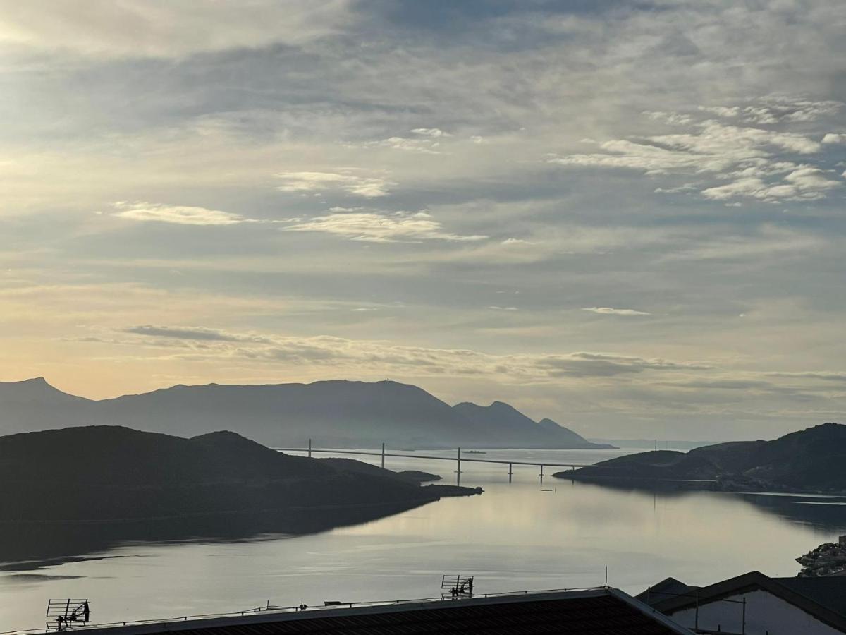 Apartmani Zuti Neum Exterior photo