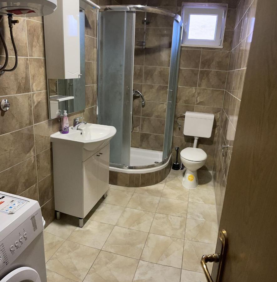 Apartmani Zuti Neum Exterior photo