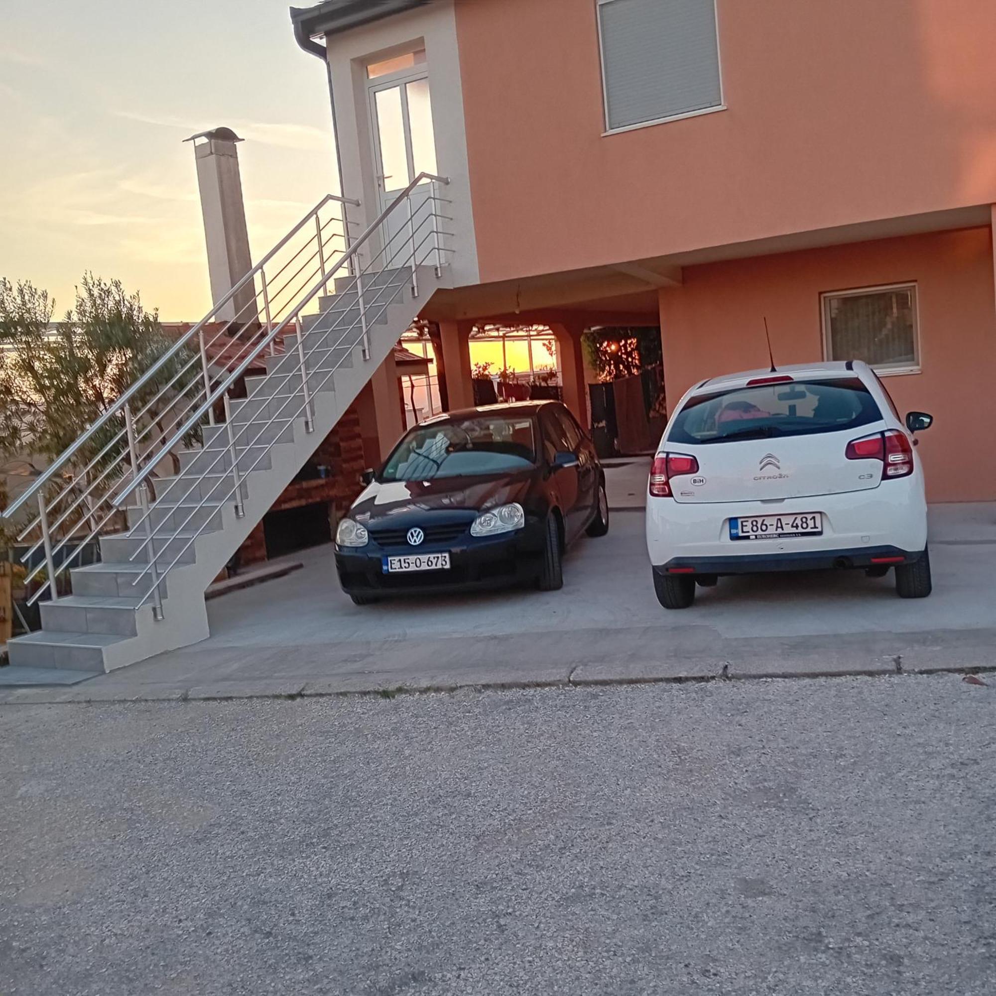 Apartmani Zuti Neum Exterior photo